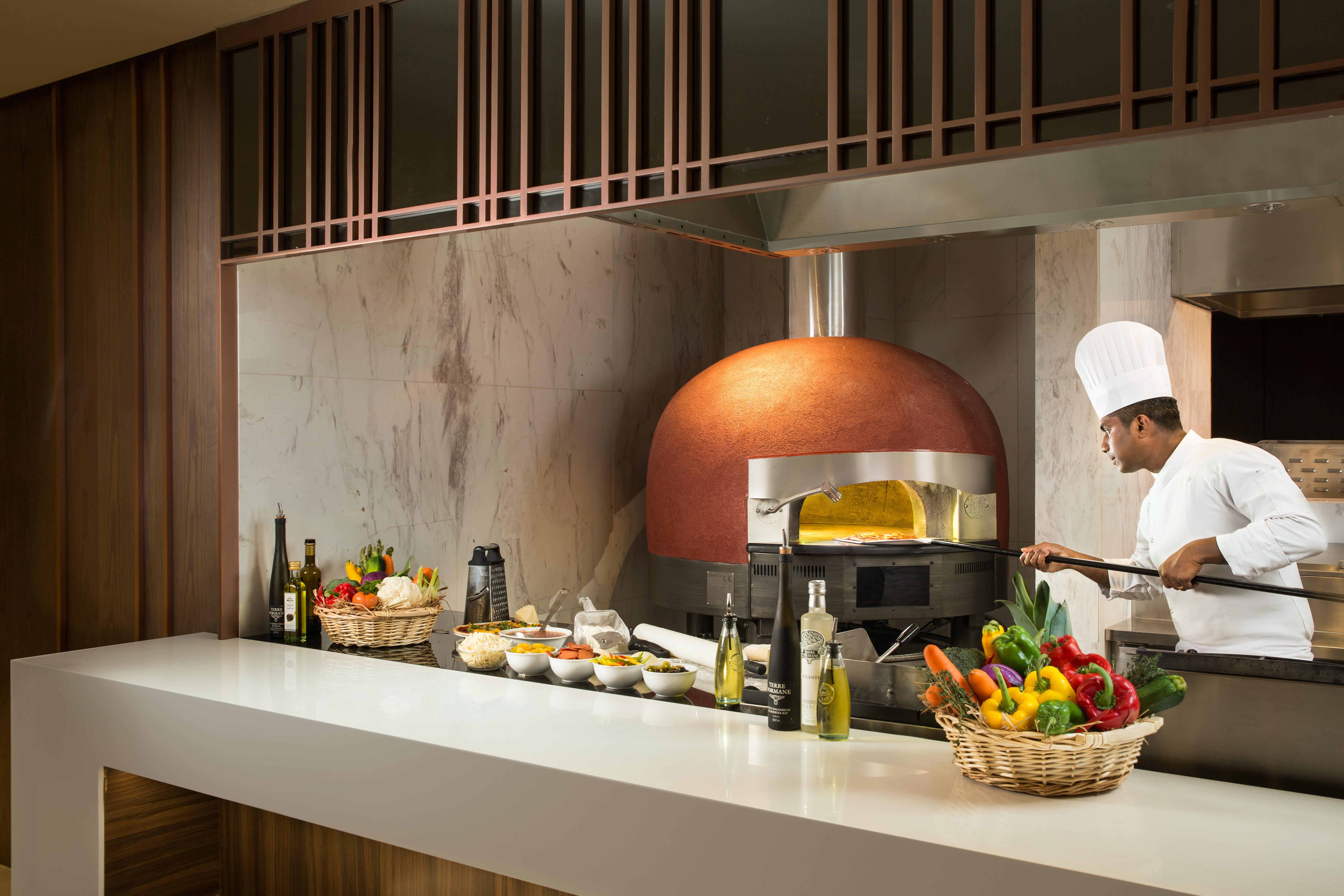 Отель Millennium Place Barsha Heights