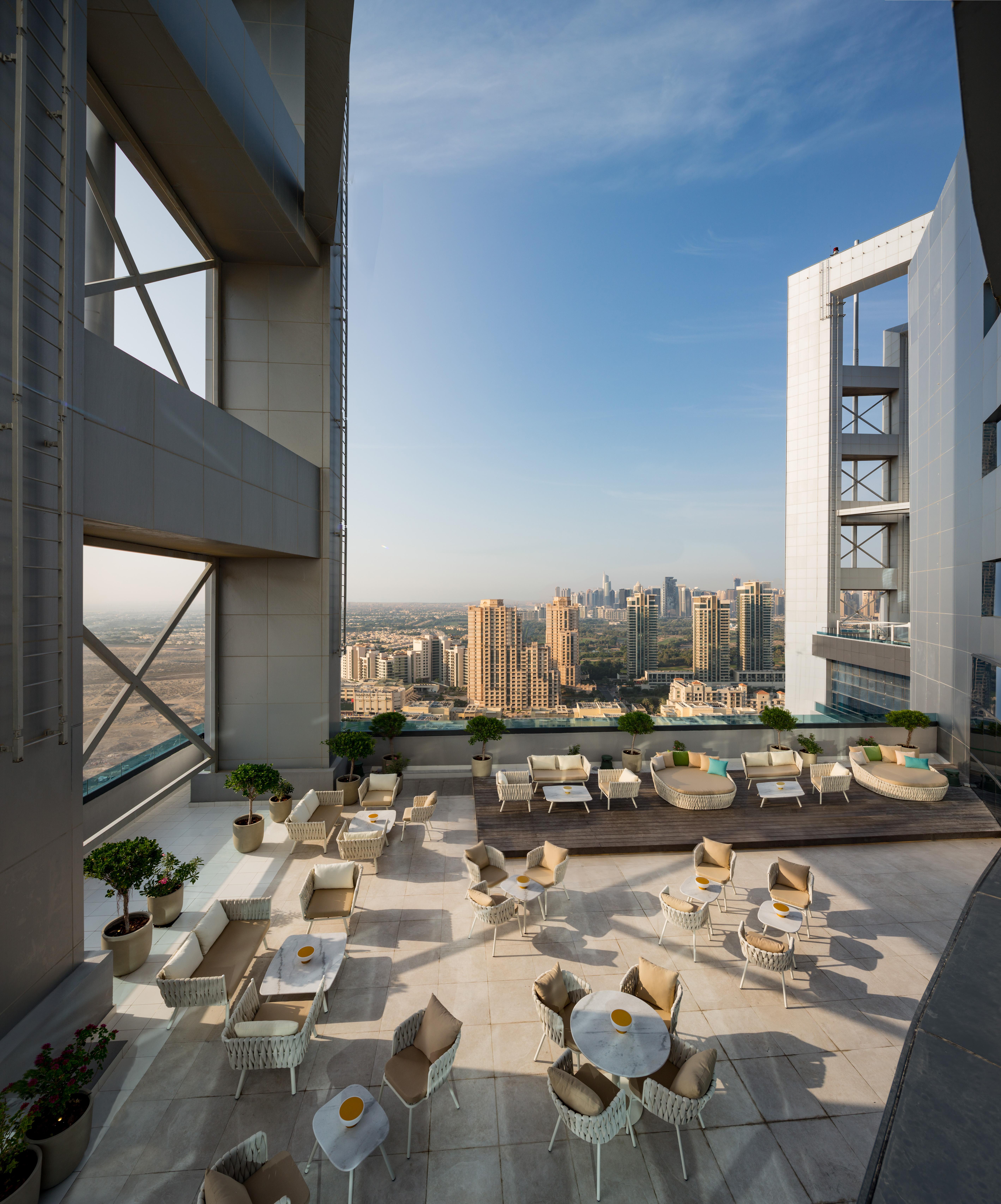 Millennium Place Barsha Heights Отель 4*