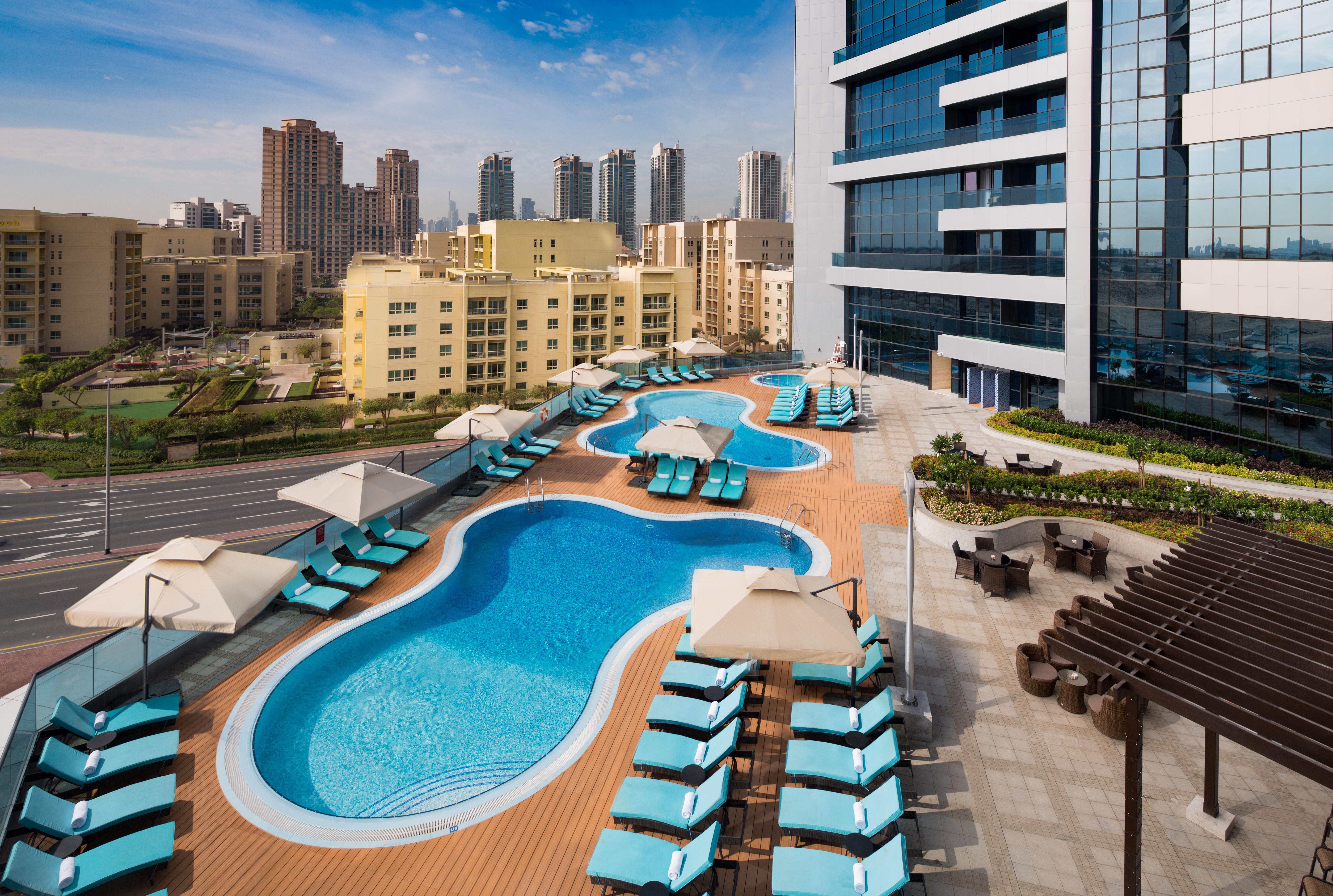 Готель Millennium Place Barsha Heights